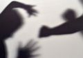 Seorang Kepala Sekolah di Jambi Dianiaya Wali Murid yang Ngamuk Gara-gara Ponsel Anaknya Dikumpulkan, Pelaku Datangi Sekolah Sambil Bawa Senjata Berbahaya!