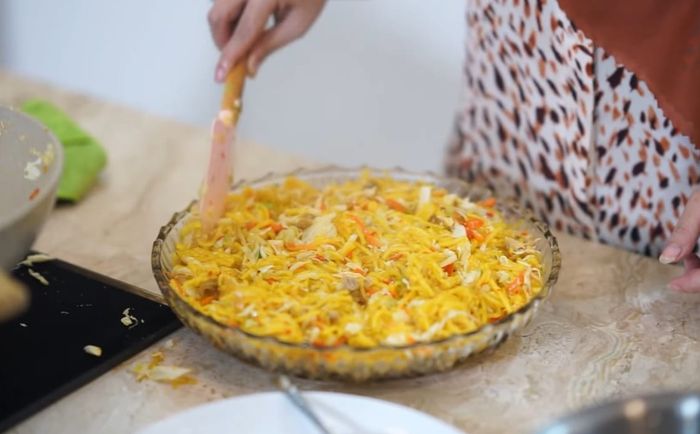 Inilah resep mie glosor ala Shanty Denny.