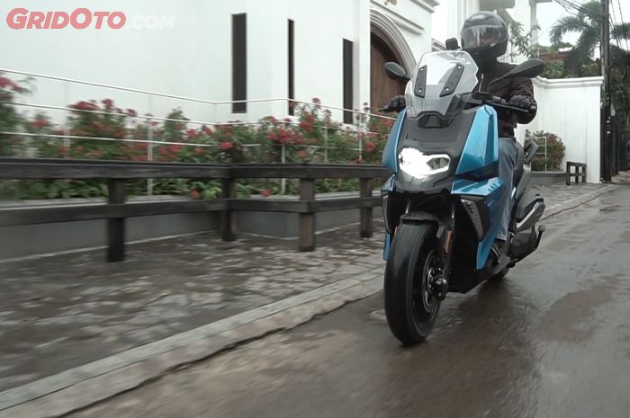 BMW C400X resmi dikenalkan untuk Indonesia
