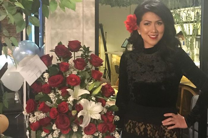 Venna Melinda Selalu Terlihat Cantik Awet Muda, Ternyata Ayahnya Juga