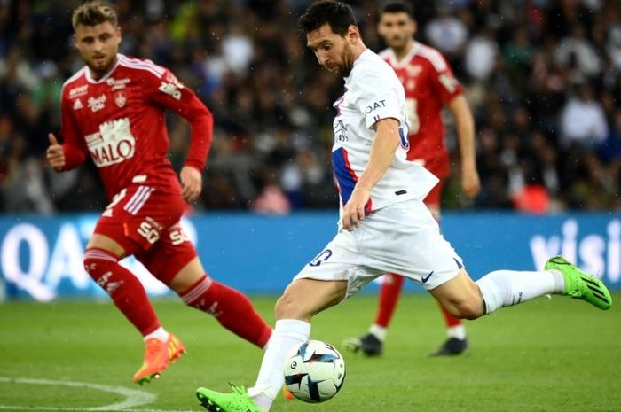 Aksi Lionel Messi saat PSG menjamu Brest dalam lanjutan Liga Prancis 2022-2023.