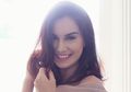 Ternyata Ini Alasan Irish Bella Nekat Potong Rambut Panjangnya Menjadi Super Pendek