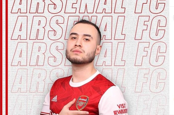 Keturunan Indonesia-Belanda, Yos Sonneveld, resmi memperkuat Arsenal sebagai atlet e-sports PES