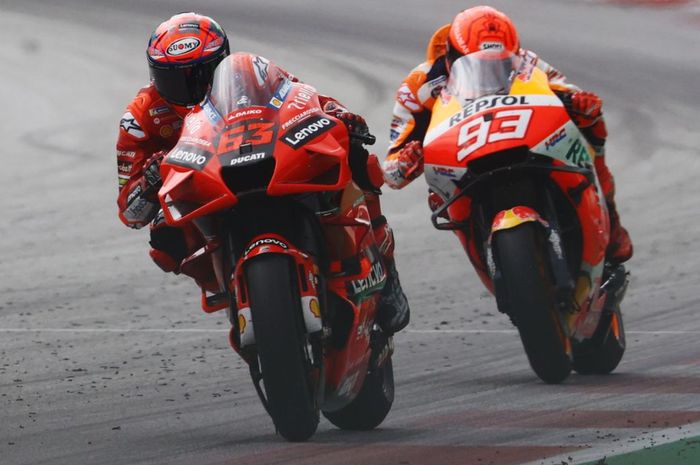 Francesco Bagnaia sempat yakin bahwa Marc Marquez mampu merebut juara dunia MotoGP 2021.