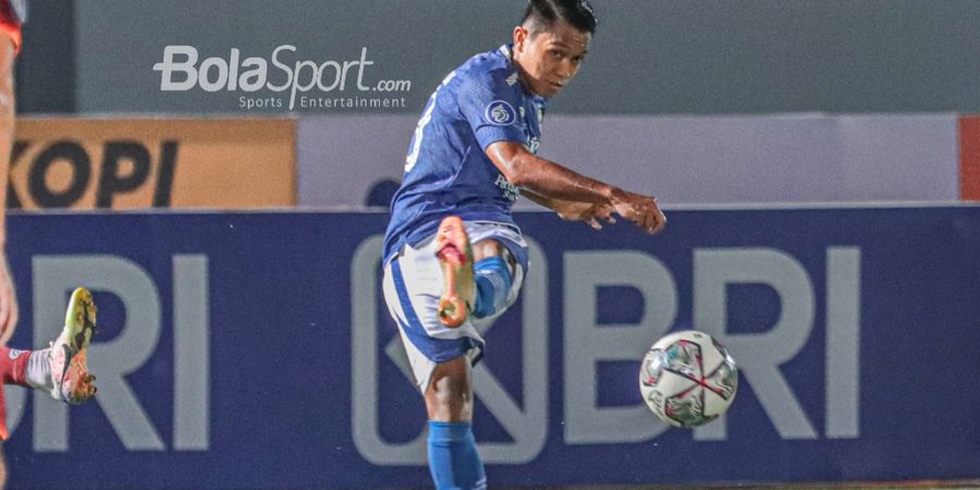 Legenda Persib Nilai Febri Hariyadi Banyak Tekanan dari Bobotoh