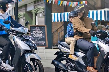 Naik Motor Tetap Aman Sambil Bonceng Anak Ingat 10 Tips Ini Semua Halaman Otofemale