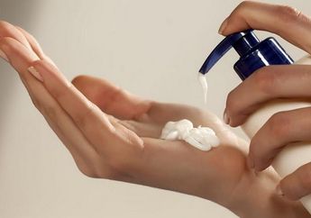 Waduh! Manfaat Body Lotion Malah Bisa Hilang, Kalau Ladies Menggunakannya Seperti Ini