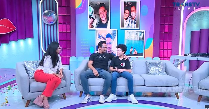Keanu Massaid sering bertanya kepada sang paman tentang sosok Adjie Massaid