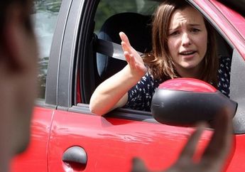 Redam Emosi Saat Kemudikan Mobil, 3 Cara Ini Bisa Dilakukan
