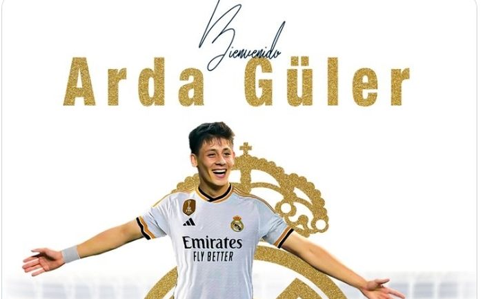 Gelandang serang baru Real Madrid, Arda Guler, resmi membuat klubnya mengalahkan Barcelona dalam perburuan di bursa transfer.