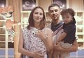 Beda Usia 12 Tahun & Jalani Hubungan Beda Agama, Artis Ini Miliki Dua Anak Di Usia 22 Tahun