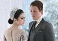 Sebut Suaminya Mirip Kanebo Kering, Syahrini Justru Meleleh Saat Dinyanyikan Lagu oleh Reino Barack
