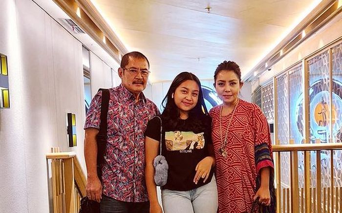 Mayangsari, Bambang Trihatmodjo dan Khirani Trihatmodjo
