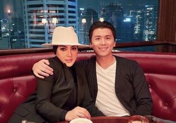 Tiga Tahun Pernikahan Belum Juga Dikaruniai Buah Hati, Kini Netizen Dibuat Heboh Gegara Perut Syahrini yang Tampak Membuncit hingga Reino Barack yang Kedapatan Panggil Istrinya dengan Sebutan Ibunda, Incess Akhirnya Hamil?