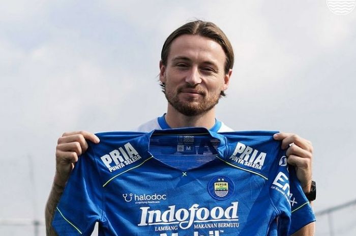 Marc Klok rekrutan baru Persib Bandung