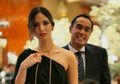 Istri Ardi Bakrie Kembali Tuai Kritikan, Lihat Tampilan Nia Ramadhani Pakai Bikini yang Dinilai Terlalu Seksi!