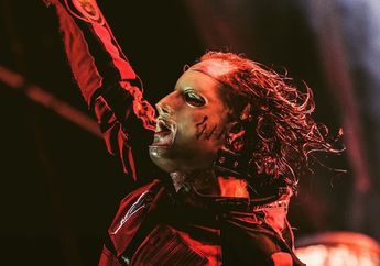 Bangun Tidur Eh Positif Covid-19, Corey Taylor: Gue Bakal Baik-Baik Aja