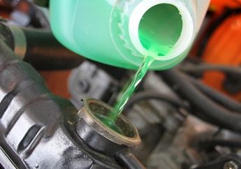 Air Radiator Untuk Mobil, 5 Hal Ini yang Harus Ladies Ketahui