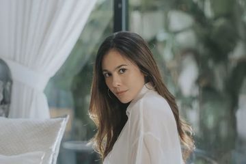 Cantik Abadi, Foto Blur Janda Pirang Wulan Guritno Disorot Netizen!