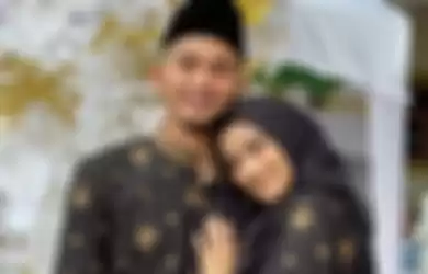 Rizki dan Nadya Mustika