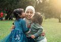 Nama Bayi Perempuan Islami 2 Kata, Santun dan Bermakna Indah