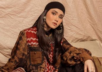 Dikritik Pedas saat Tampil Seksi dengan Bikini Setelah Umrah, Ayu Ting Ting Balas Sengit: Saya Batuk Aja Salah