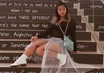 4 Tips Biar Hasil Foto OOTD Makin Keren. Perhatikan Angle Foto, Ya!
