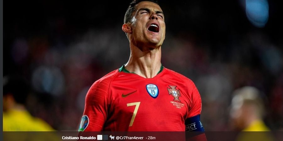 ON THIS DAY - Cristiano Ronaldo Cetak Gol Perdana di Euro 2004, Portugal Keok