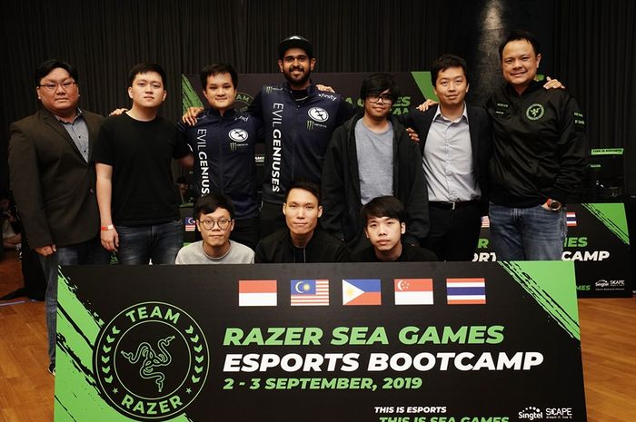 Razer supports bootcamp for the 2021 SEA Games esports team