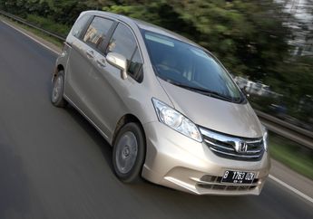 Harga Bekas Mobil Pintu Geser Honda Freed 2009, Masih Tinggi Gaes