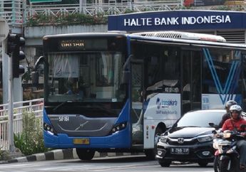 Bus TransJakarta Beroperasi Normal, Buntut Jakarta Masuk PPKM Level 2