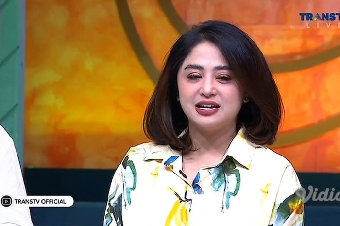 Dewi Perssik dan Angga Wijaya tidak membuat perjanjian pranikah ketika memutuskan menikah lima tahun lalu