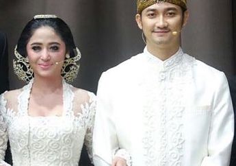 Sempat 3 Kali Ganti Suami Hingga Belum Juga Punya Momongan, Dewi Perssik Desak Sang Mantan Jujur Soal Penyebab Perceraian Mereka: Udah Nikah Selingkuh Kan?