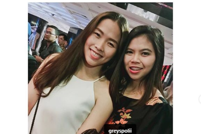 Ratchanok Intanon berfoto bersama Greysia Polii