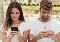 Chat Dicuekin Gebetan? Intip Penyebab Zodiak Lama Balas Chat!