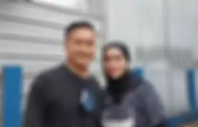 Fenita Arie saat ditemui Grid.ID bersama Arie Untung di kawasan Fatmawati, Jakarta Selatan, Sabtu (2/7/2022).