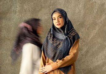 Bergaya Santun dan Modis dengan Hijab Syar'i, Zaskia Sungkar Tenteng Tas Harga Ratusan Juta Rupiah