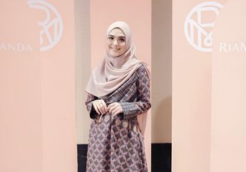 Modern & Santun, Ini 4 Tunik Hijab Warna Pastel ala Mantan Baim Wong, Vebby Palwinta