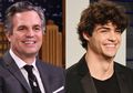 Tanggapan Mark Ruffalo Sering Dibilang Mirip dengan Noah Centineo