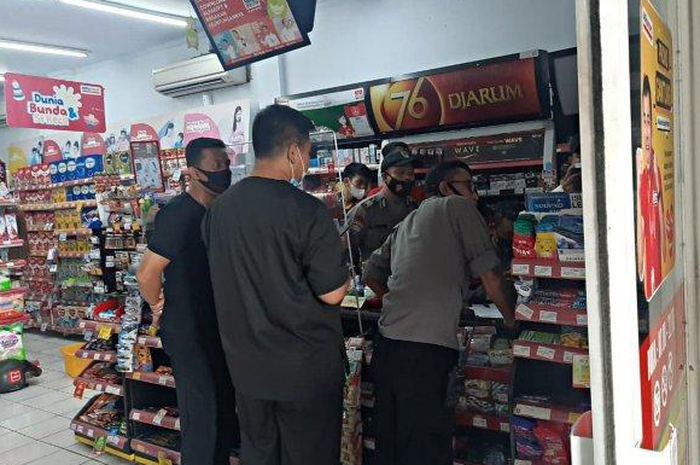 Karyawati Toko Retail yang Tengah Hamil 6 Bulan Ditusuk di ...