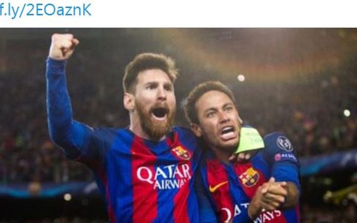 Lionel Messi dan Neymar melakukan selebrasi saat sama-sama membela Barcelona.