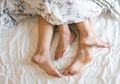 Kepergok Warga Sedang Asik Bercinta di Pagi Buta Beralaskan Seprai, Sepasang Sejoli ini Langsung Ngacir Tanpa Baju dari Semak Belukar