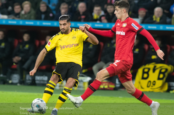 Emre Can (kiri) mencetak gol spektakuler dalam debutnya untuk Borussia Dortmund kontra Bayer Leverkusen, 8 Februari 2020.