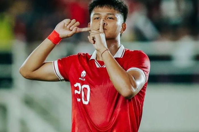 Selebrasi Hokky Caraka usai mencetak gol dalam laga Grup K Kualifikasi Piala Asia U-23 2023 antara timnas U-23 Indonesia vs Taiwan U-23 di Stadion Manahan, Solo, Jawa Tengah, Sabtu (9/9/2023).
