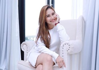 Bukan Ivan Gunawan Atau Didi Riyadi, Ternyata Sosok Ini yang Mantap Ingin Lamar Ayu Ting Ting dengan Mahar 30 Juz Surat Al-Quran, Ibu Bilqis Sampai Terkesima: Masha Allah!