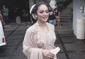 Kebaya yang Dikenakan di Acara Pernikahan Atta Halilintar dan Aurel Hermansyah Disebut Punya Makna Mendalam, Krisdayanti: Keluarga yang Saling Mengikat