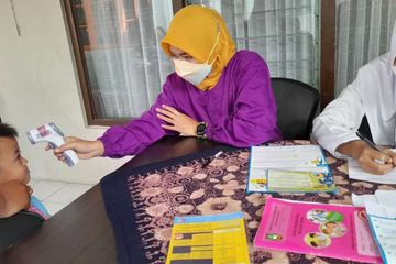 Biaya dan manfaat suntik TT untuk anak-anak.