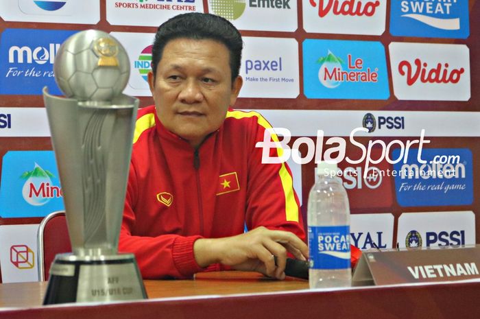 Pelatih timnas U-16 Vietnam, Nguyen Quoc Tuan di Stadion Maguwoharjo, Sleman, Yogyakarta, Kamis (11/8/2022) jelang laga final Piala AFF U-16 2022 melawan Indonesia.