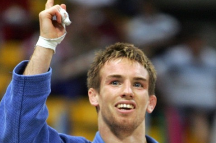 Kabar duka tentang meninggalnya mantan juara judo dunia asal Inggris