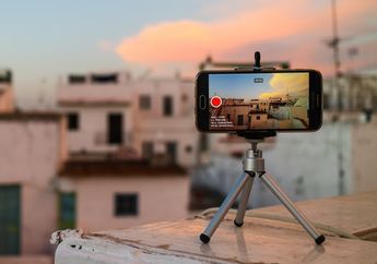 Cara Memperjelas Audio Konten YouTube Outdoor dengan Adobe Enhance